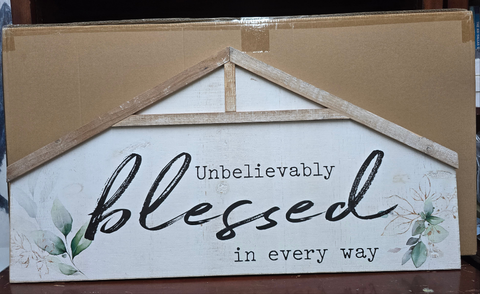 SG217G7639WH ORIGINAL BARN UNBELIEVABLY BLESSED WALL PLAQUE