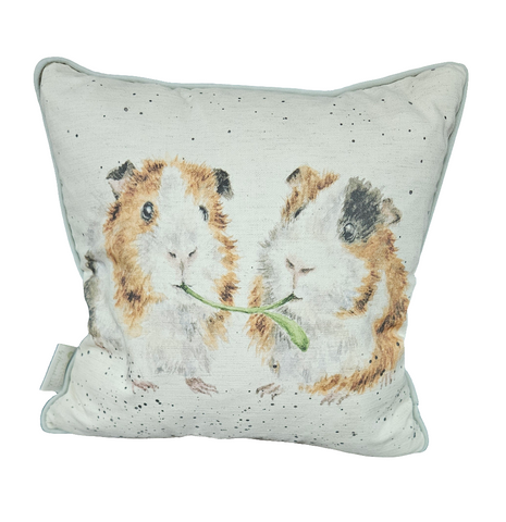 CU020 WRENDALE DESIGNS 'LETTUCE BE FRIENDS' 15" X 15" PILLOW