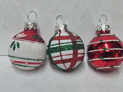 145-2 HAND BLOWN MINI-CHRISTMAS ORNAMENT 20 PACK 1 1/4" ASSORTED 3 DESIGNS