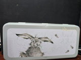 TN005 "HARE" PENCIL & PEN TIN WRENDALE DESIGNS