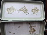 TN005 "HARE" PENCIL & PEN TIN WRENDALE DESIGNS