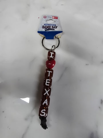 GAME DAY OUTFITTERS I LOVE TEXAS KEYRING