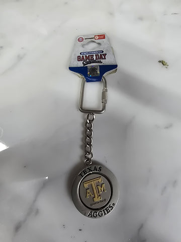GAME DAY OUTFITTERS TEXAS A&M PIVOT KEYRING