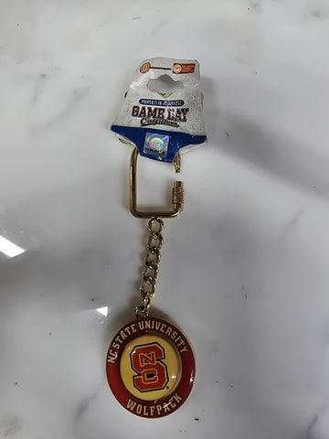 GAME DAY OUTFITTERS NC UNIVERSITY WOLFPACK KEYRING