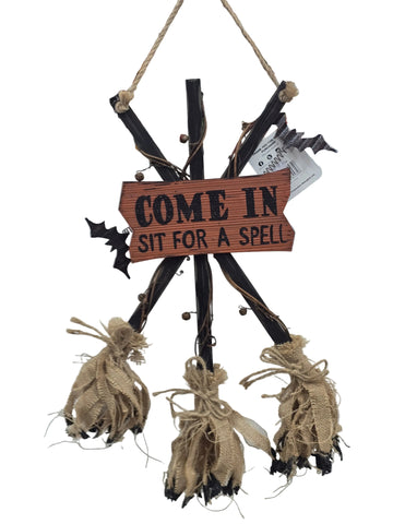 845356 GLITZHOME "COME IN AND SIT FOR A SPELL" HALLOWEEN HANGING SIGN