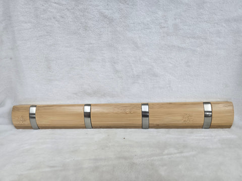 ND150319-4 NIKKY HOME BAMBOO WALL RACK WITH STAINLESS STEEL FOLDING HOOKS