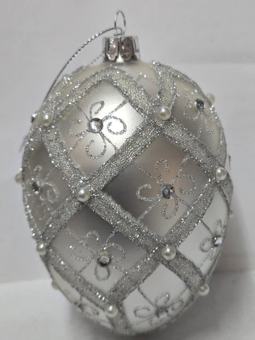 014-2 ORNATE CHRISTMAS ORNAMENT RHINESTONE SILVER 5" X 3"