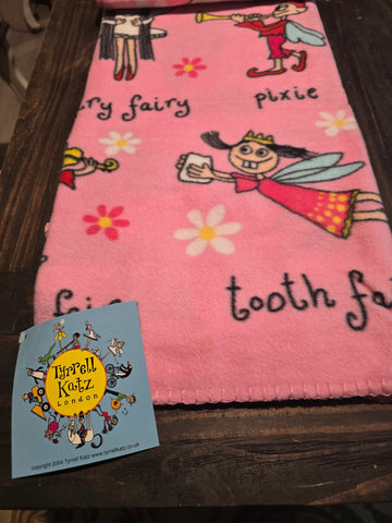 34FB1 TYRRELL KATZ FAIRY PINK FLEECE THROW BLANKET