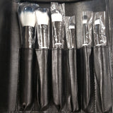 #Beauticontrol-Makeup Brush set of 6 with a Case