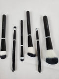#Beauticontrol-Makeup Brush set of 6 with a Case